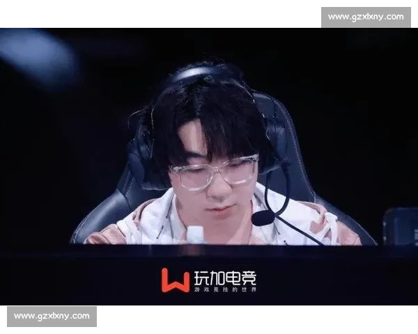 RNGM 零封 TES 赛后花絮:少年们的热血与温情 RNGM 零封 TES 赛后花絮:少年们的热血与温情